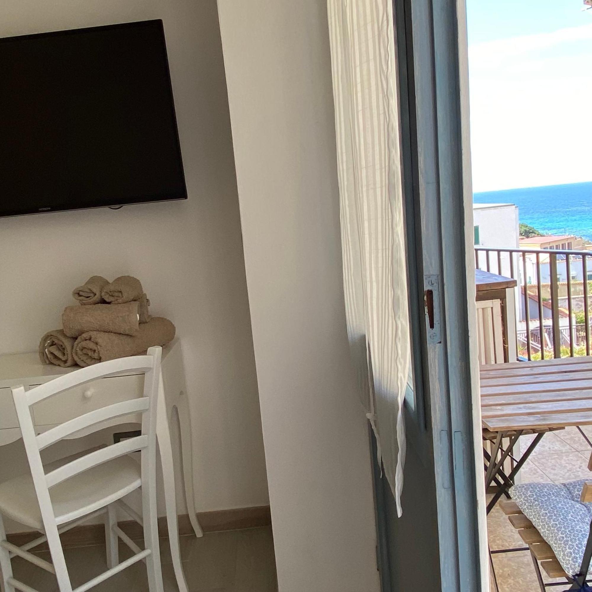 Lovely Apartment - Gocciadimare - Alghero Exterior photo